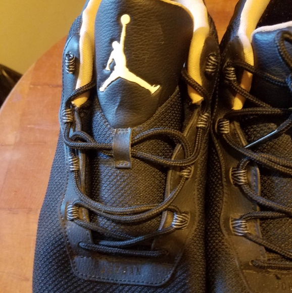 Jordan Air  Academy’s, Black Shoes Sneakers Men’s size  12. - Picture 3 of 9